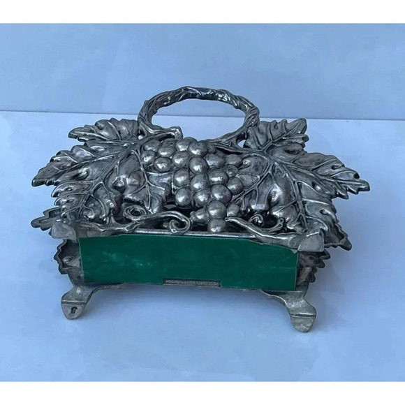 Vintage Godinger Silver Plated Footage Embossed Grape Vine Napkin Letter Holder - Picture 4 of 10